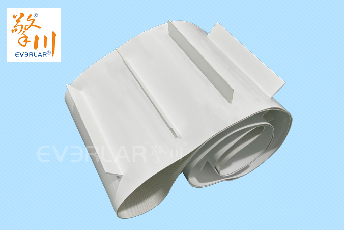 白色PU食品級輸送帶加擋板耐磨耐油食品包裝電子分揀線提升機皮帶定制