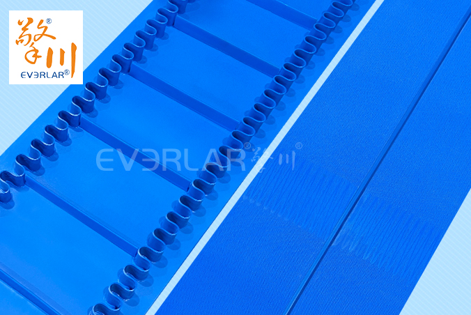 藍色啞光PU輸送帶加擋板裙邊導條食品級自動化生產(chǎn)線定制提升機工業(yè)皮帶