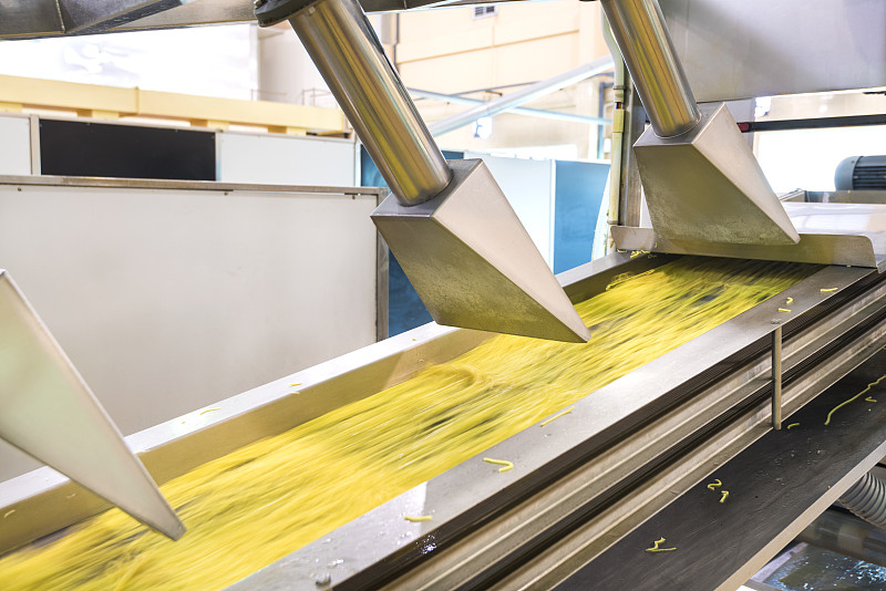 1654412448602081.jpg 面類面條輸送帶.jpg
